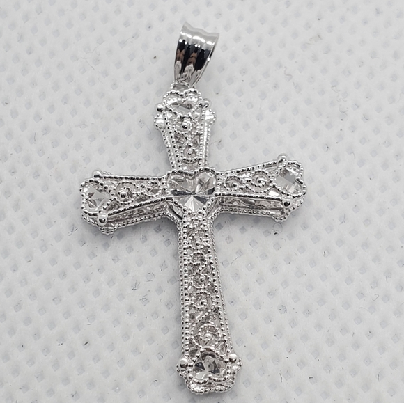 Sterling Silver 925 Rhodium Plated Heart Center Cross Pendant - Picture 6 of 7